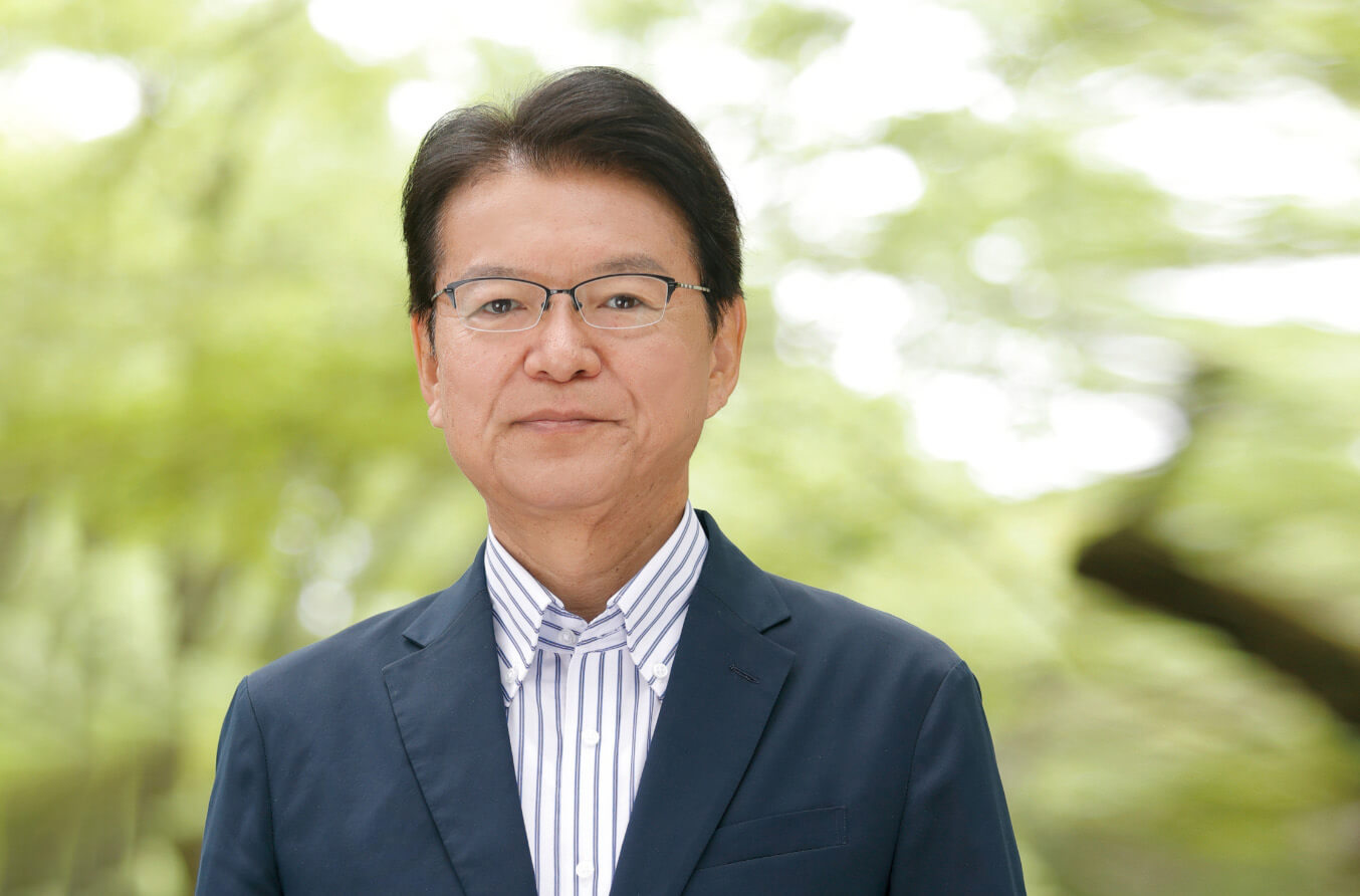 プロフィール