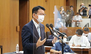 議員立法