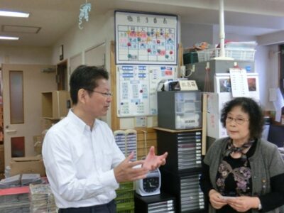 2012年10月4日(木)　福祉作業所にお邪魔しました