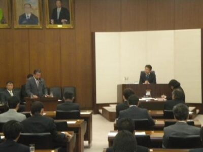 2012年11月7日（水）　厚生労働委員会が開催されました