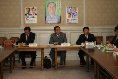 2006年10月17日（火）　民主党『次の内閣』にて司会進行