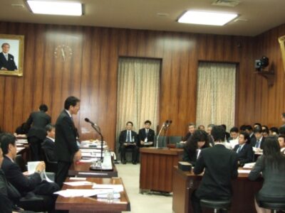2006年10月27日（金）　衆議院外務委員会において質疑
