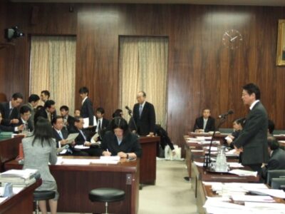2006年１１月1日（水）　衆議院経済産業委員会において質疑