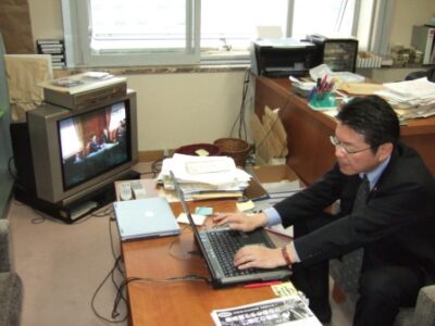 2007年3月2日（金）　現在禁足中　ホームページを更新しています