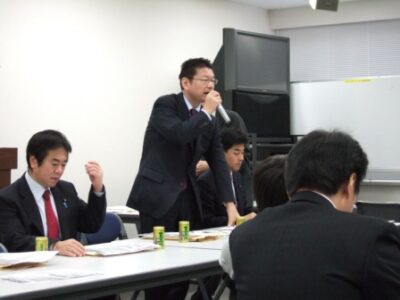 2007年12月11日（火）　民主党　総務・厚労部門合同部門会議に出席