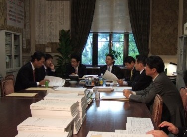 2008年11月13日（木）　民主党の国会同意人事小委員会に出席しました