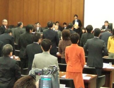 2008年1月8日（火）　厚生労働委員会に出席