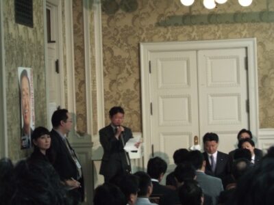 2009年4月23日　代議士会にて『次の内閣』の報告をしました