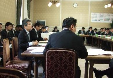 2009年5月22日(金) 　民主党「わたり天下り」調査チームに出席
