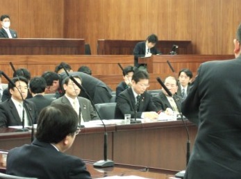 2009年11月17日（火）　参議院厚生労働委員会で答弁