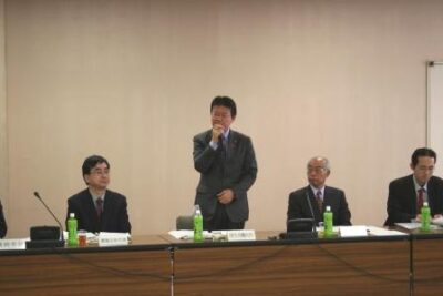 2009年12月2日(水)　がん対策推進協議会で挨拶