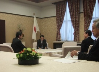 2009年12月23日(水)　平成22年度予算編成の大臣折衝