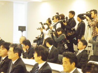 2011年12月29日(木)　消費税率の引き上げについて決定
