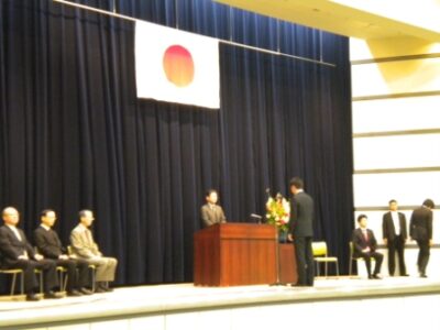 新規採用職員に訓辞