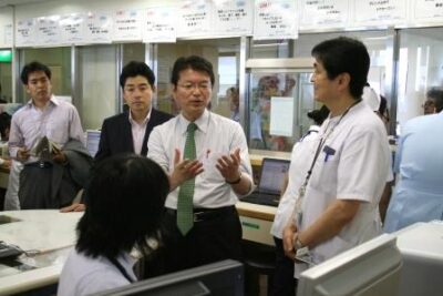 医療クラークに関して病院を視察