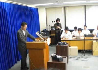 雇用対策と病院の耐震化に取り組む