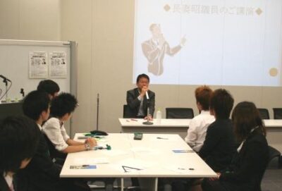 大学生インターンのトークセッションに参加