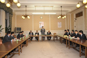 政治改革推進本部役員会で企業・団体献金禁止を協議