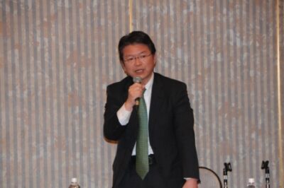民主党の地方代議員会議に出席