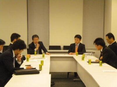 与党から行政改革の厳しい提案を