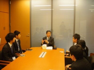 大学生インターンの入所式