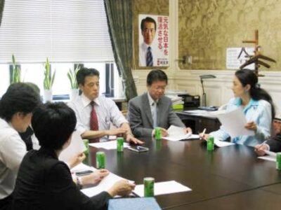 幹事長補佐会議が開催されました