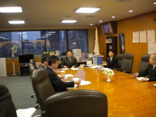 後期高齢者医療制度見直しに向けた国民意識アンケート