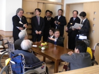 ２４時間訪問介護と重症心身障害児施設を視察