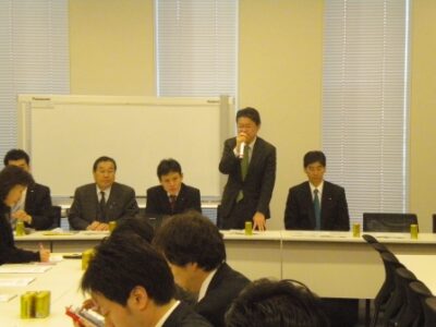 子どもに関する合同部門会議に出席