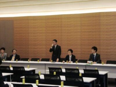 高齢社会白書と障害者白書の協議