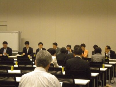 厚生労働部門会議が開催されました