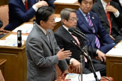 【衆院予算委】「厚生年金適用可能性ある２００万人を早急に加入させるべき」