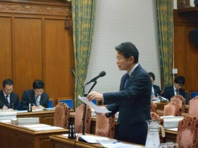 小中学生の道徳心や愛国心に成績をつけていいのか！