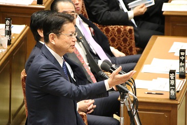 予算委員会で質疑  パネル資料もご覧ください！