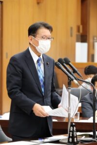 11日に引き続き、厚生労働委員会で新型コロナウイルスワクチンについて質問