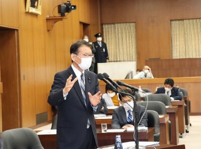厚生労働委員会で質疑