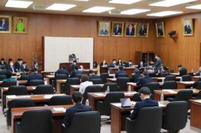＜厚労委員会＞コロナ禍の前の基準のまま、コロナ診療の貢献を勘案せずに、国がトップダウンで公立・公的病院のベットを削減するのは一旦、凍結すべき