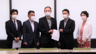 新型コロナ対応の宿泊療養施設の確保、医療体制の増強を緊急要請