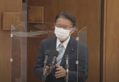 【厚生労働委員会】新型コロナの死者数、感染者数、高齢者施設のクラスター発生数が過去最多になっている