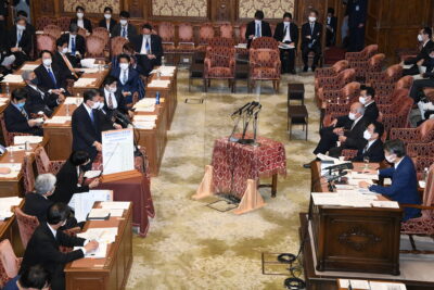 【衆院予算委】旧統一教会問題、過去の事例を徹底的に調べることの重要性を指摘　長妻政調会長