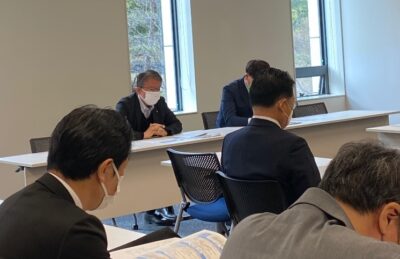 政調三役会議を開催しました