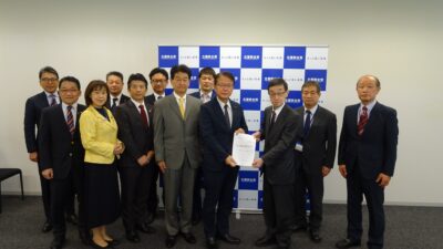 政策研究フォーラムより提言を受け意見交換
