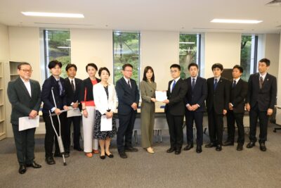 【悪質ホストクラブ問題】被害防止対策の徹底・強化を政府に要請
