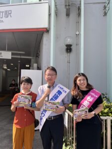 7/ 26(金)中野富士見町駅にて朝の街頭演説を行いました。