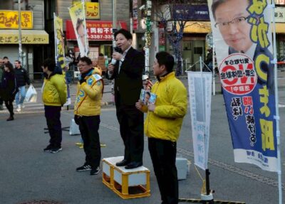 中野区の酒井直人区長が応援に来てくれました